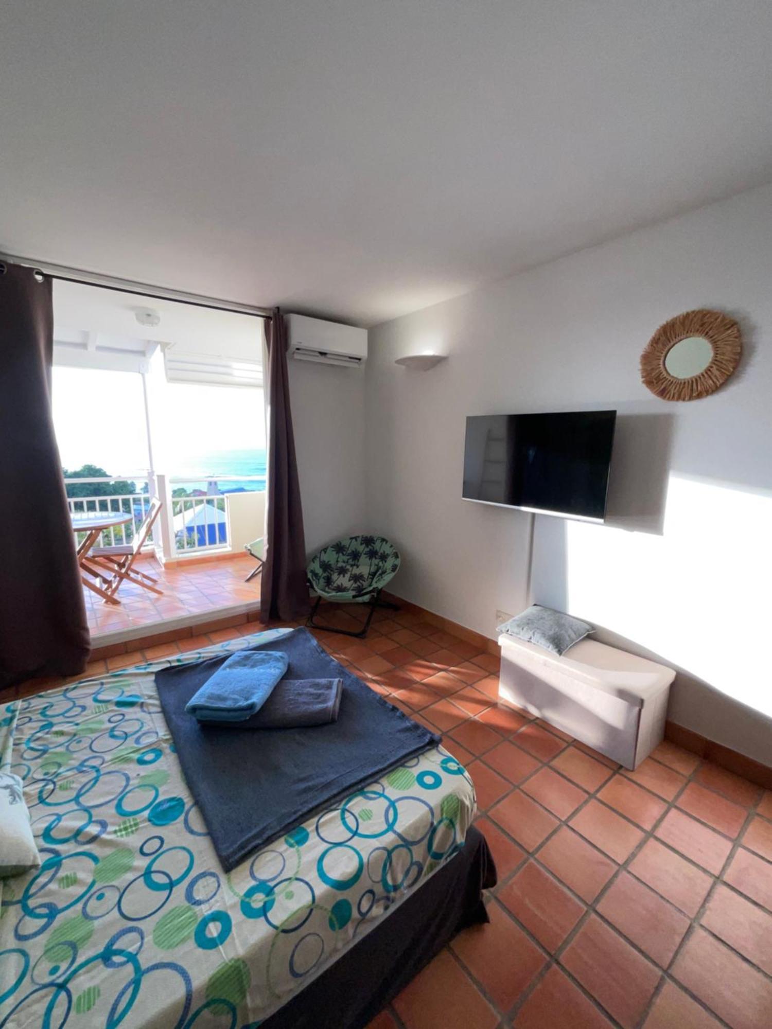 Ananas Premium - Sejour Detente T2 Vue Mer Avec Balcon Prive A Tartane La Trinite Luaran gambar