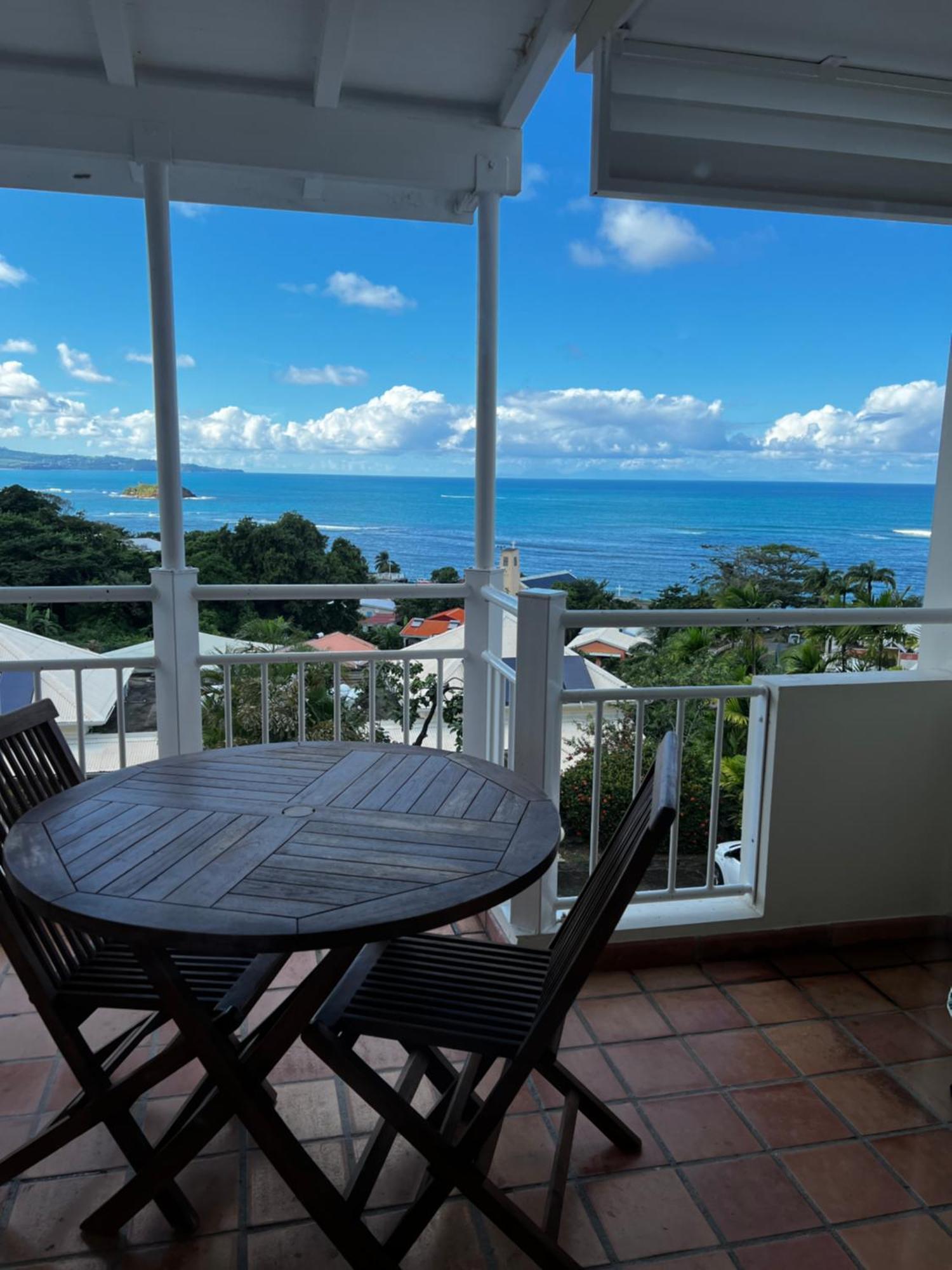 Ananas Premium - Sejour Detente T2 Vue Mer Avec Balcon Prive A Tartane La Trinite Luaran gambar