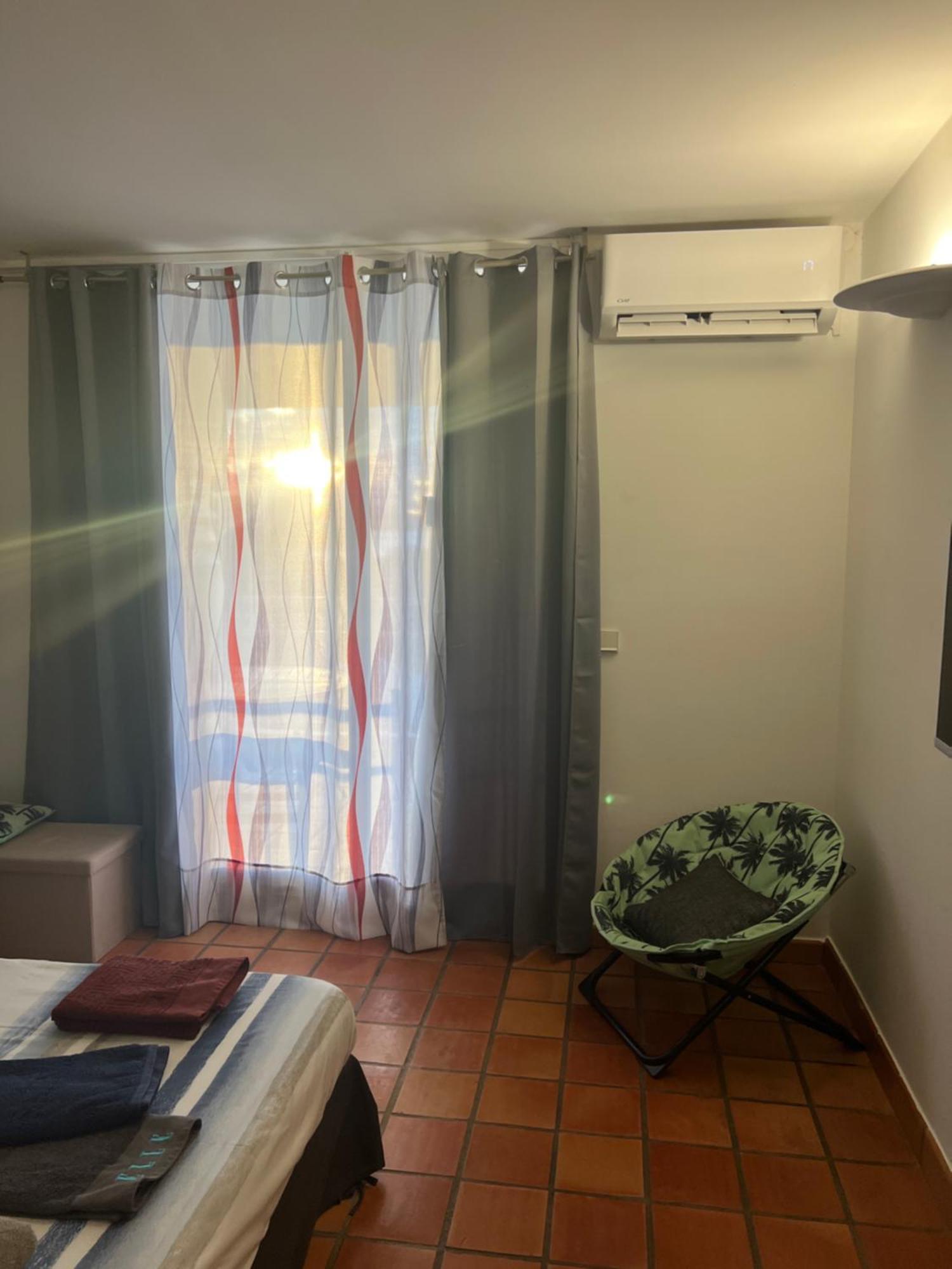 Ananas Premium - Sejour Detente T2 Vue Mer Avec Balcon Prive A Tartane La Trinite Luaran gambar